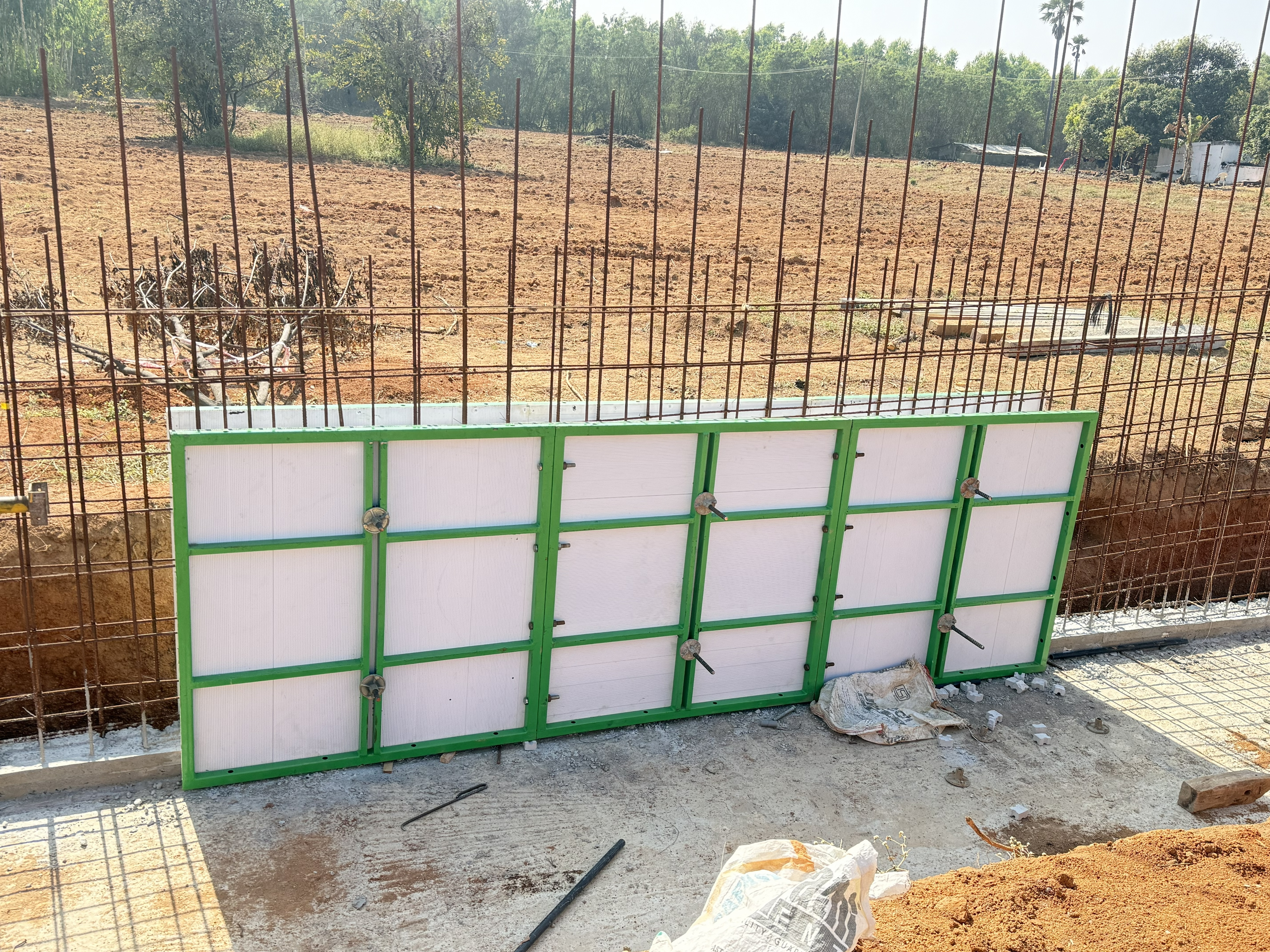 Wall formwork site installation